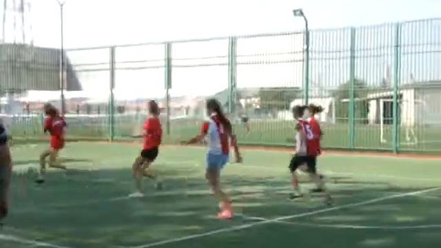 Футбол Девочки 7 8 классов смотреть онлайн