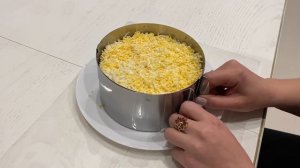 Очень ВКУСНЫЙ салат с рисом и красной рыбой/Бутерброды со Шпротами и свежим огурцом