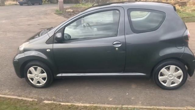 TOYOTA AYGO 2011 смотреть онлайн