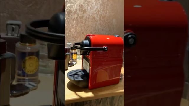 Nespresso İnissia C40 red qutu açılışı