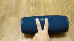 колонка JBL функция bassboosted без кнопок минус и блютуз