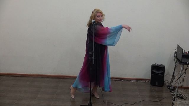 " Теперь я думаю о Вас" стихи Жанны Сербинович, муз. Светланы Фроликовой (СЛАВИИ) исп. Ж. Сербинови смотреть онлайн