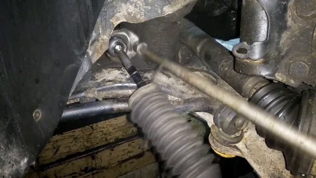 Как быстро заменить рулевую тягу. В следующем ролике диагностика двигателя и поиск неисправности. смотреть онлайн