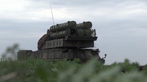 На Донецком направлении штурмовые отряды ведут бои в западной части Артемовска
