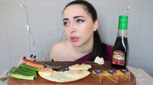 Почему бабушка переехала ? Смерть дедушки / завтрак Mukbang / Ayka Emilly