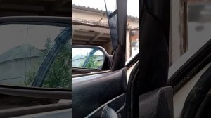 Установленные ветровики на Ауди С4