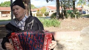 Редко, друзья, нам встречаться приходится...