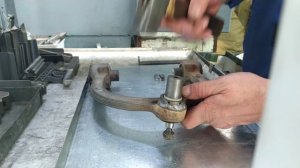 Часть 2. Восстановление шаровой опоры верхнего рычага Mercedes Benz w220 4matic