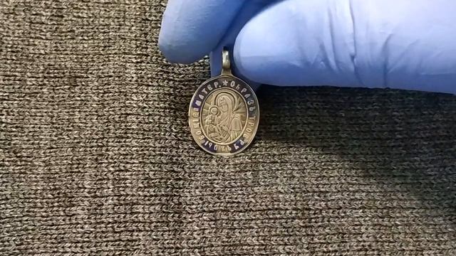 Нательная иконка с клеймом и пробой #try #stigma #icon смотреть онлайн