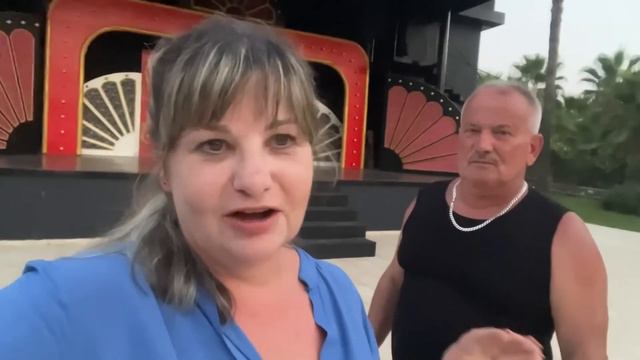 Поэт👍здесь вы ещё не были,какой отель лучше,про интернет в отеле великолепный век,потрясающее шоу