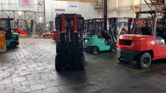 Вилочный автопогрузчик Toyota 32-8FG15