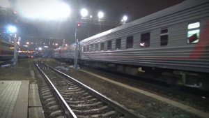 Отправление ЭП1М-748 с пассажирским поездом, подача под посадку двухэтажного поезда.