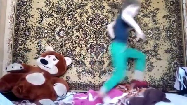 Матюха делает полу сальто смотреть онлайн