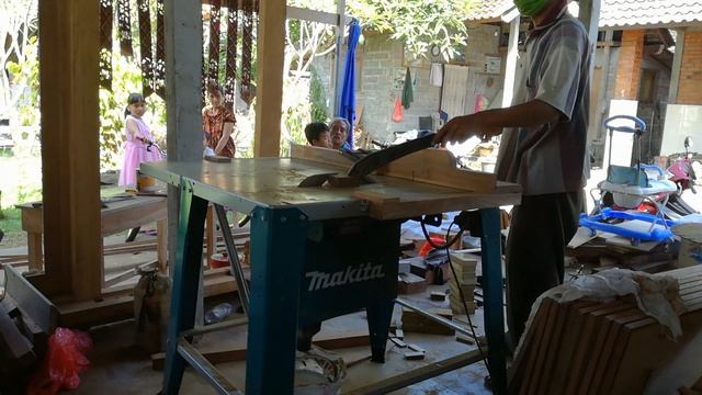 Makita 2712 смотреть онлайн