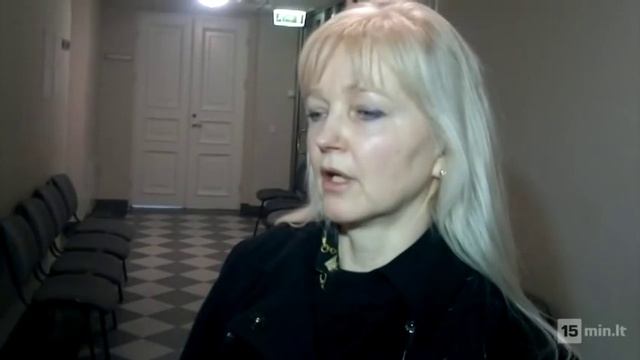 Ramutė Daktarienė teisme susitiko su knygos apie Daktarų gaują autoriumi смотреть онлайн