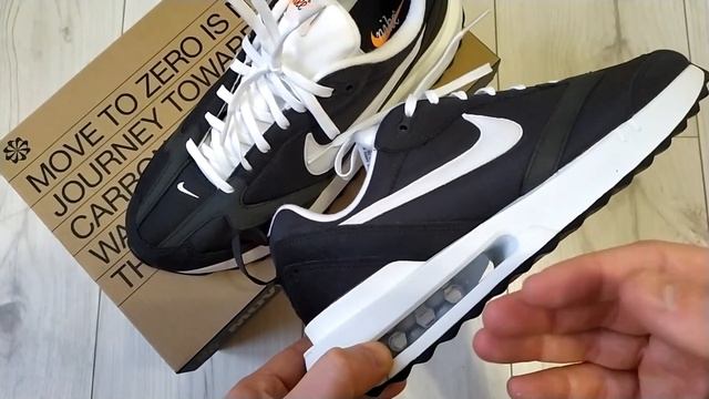 Nike Air Max Dawn смотреть онлайн