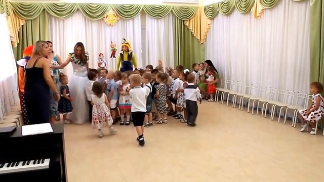 Выпускной бал в ясельной группе. д/с Карандаш г.Краснодар смотреть онлайн