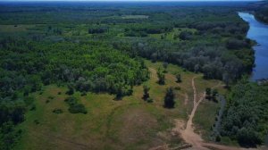 Село Нижнеозерное Илекского района Оренбургской области.