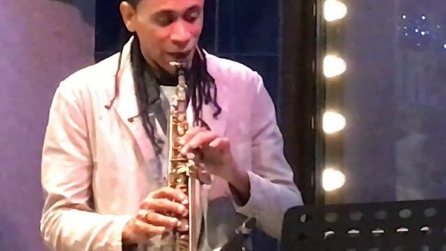 Ivan Guardiola - cuban sax