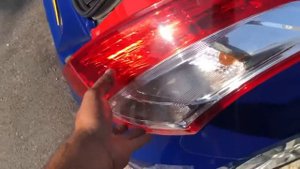 Suzuki Swift 2011 brake light change