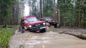 Оффроад внедорожников от 35 до 44 колес, грязевой замес в Вешках