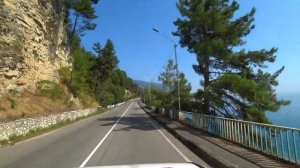 Адлер Абхазия.  на машине из Адлера в Гагры
