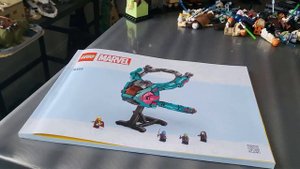 LEGO Marvel The New Guardians Of The Galaxy Ship EARLY 2023 Set REVIEW! (76255)