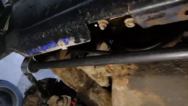 стабилизатор поперечной устойчивости через стойки от калины смотреть онлайн