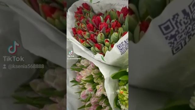 Любимая будет УЛЫБАТЬСЯ🌹🌹🌹, ДАРИТЕ ЕЙ ПОЧАЩЕ цветы #shortvideo #короткиевидео #цветы #петербург