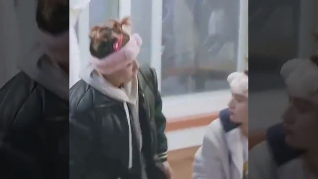 Минсоны ведут себя как минсоны straykids minsung