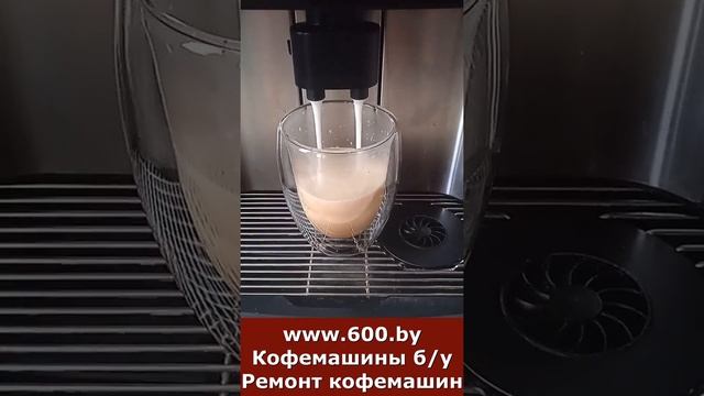 Кофемашина WMF 900s б/у. Разные виды капучино.