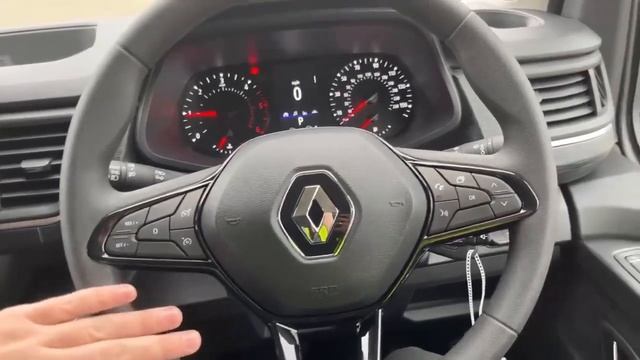 Renault Trafic L2 H1 Urban Grey смотреть онлайн