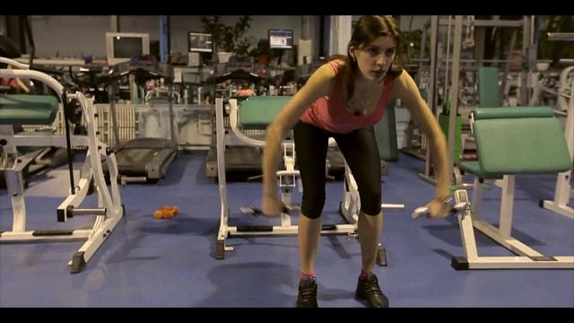 Подъемы гантель в стороны в наклоне вперед смотреть онлайн