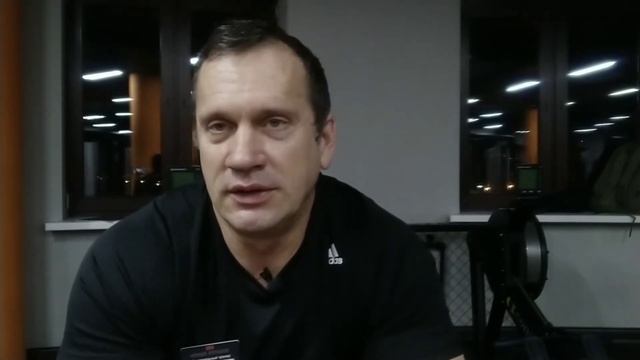 Как начать тренироваться в тренаерном зале, без опыта тренировок. #жиротоп #массонабор #качалка смотреть онлайн