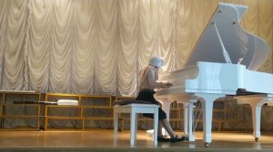 С. Геллер "Грустный вальс" Исполняет Соколова Вероника, 7лет.