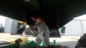 Выгнал комбайн Джон Дир  Начал ремонт подготовка к уборке урожая 2019