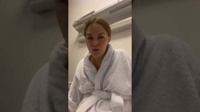 Первый эфир Юли Ефременковой после рождения детей смотреть онлайн