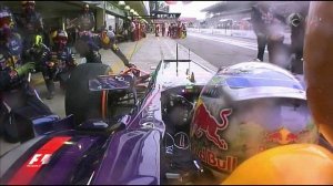2013 R19 Bra: 03.  pit stop Vettel