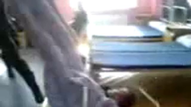 вот как будят в армии прикол 2012 смотреть онлайн