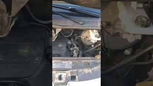 Замена фильтра салона Opel Vivaro 1.9 2006