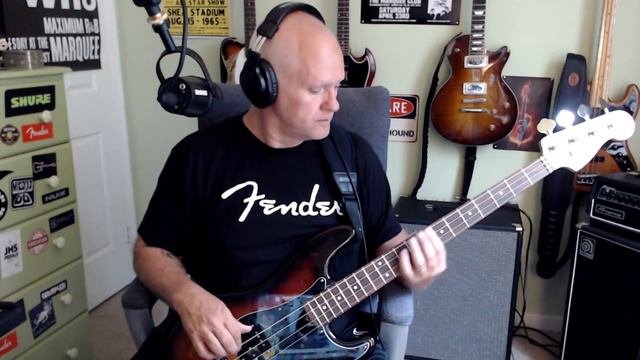 Fender American Performer Precision Bass смотреть онлайн