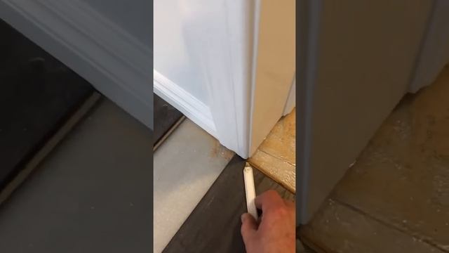 DIY Laminate install around door jams смотреть онлайн