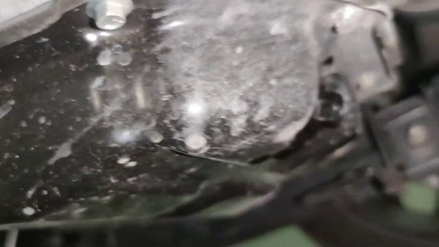 JAK WYMIENIĆ OLEJ W SAMOCHODZIE? Wymiana oleju w Renault Megane IV 1.6 benzyna 121Kw смотреть онлайн