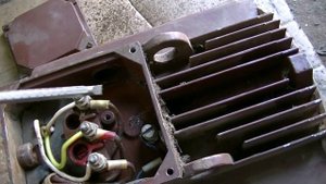 Как сделать из трех проводов на электродвигателе шесть