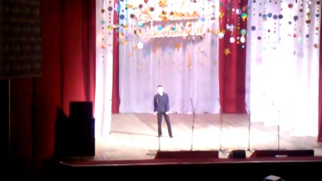 Ария я свободен. ПРИКОЛЬНО ИСПОЛНЕНО ОСОБЕННО ЖЕСТЫ:) смотреть онлайн