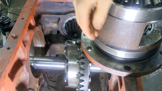 ЮМЗ 8280, Сборка СКПП смотреть онлайн