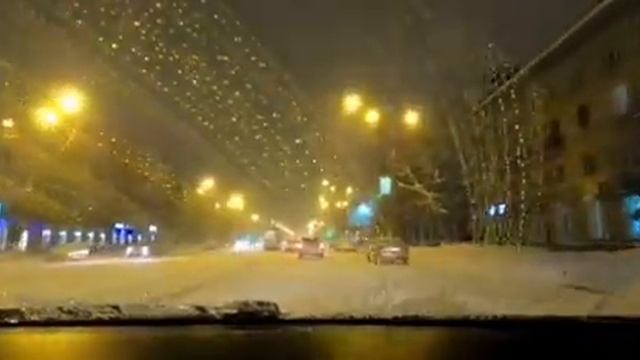 СНЕГОПАД на машине по Проспекту Ленина Нижний Тагил