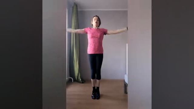 5 упражнений для ног детям 5-12 лет. Домашнее задание на карантине. смотреть онлайн