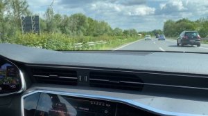 Audi S6 C8 Avant 2020 Autobahn Cruising & Acceleration