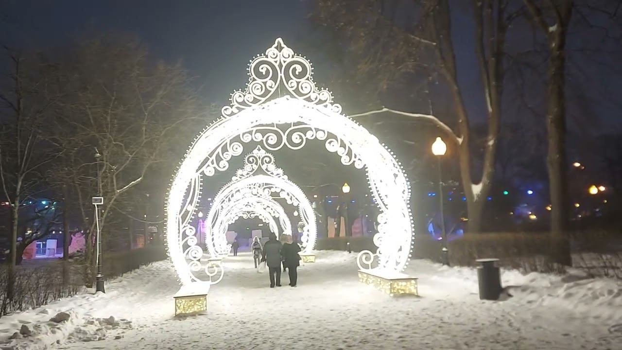 Новогодняя Москва 2022. Декорации Парка Горького (04.02.22)